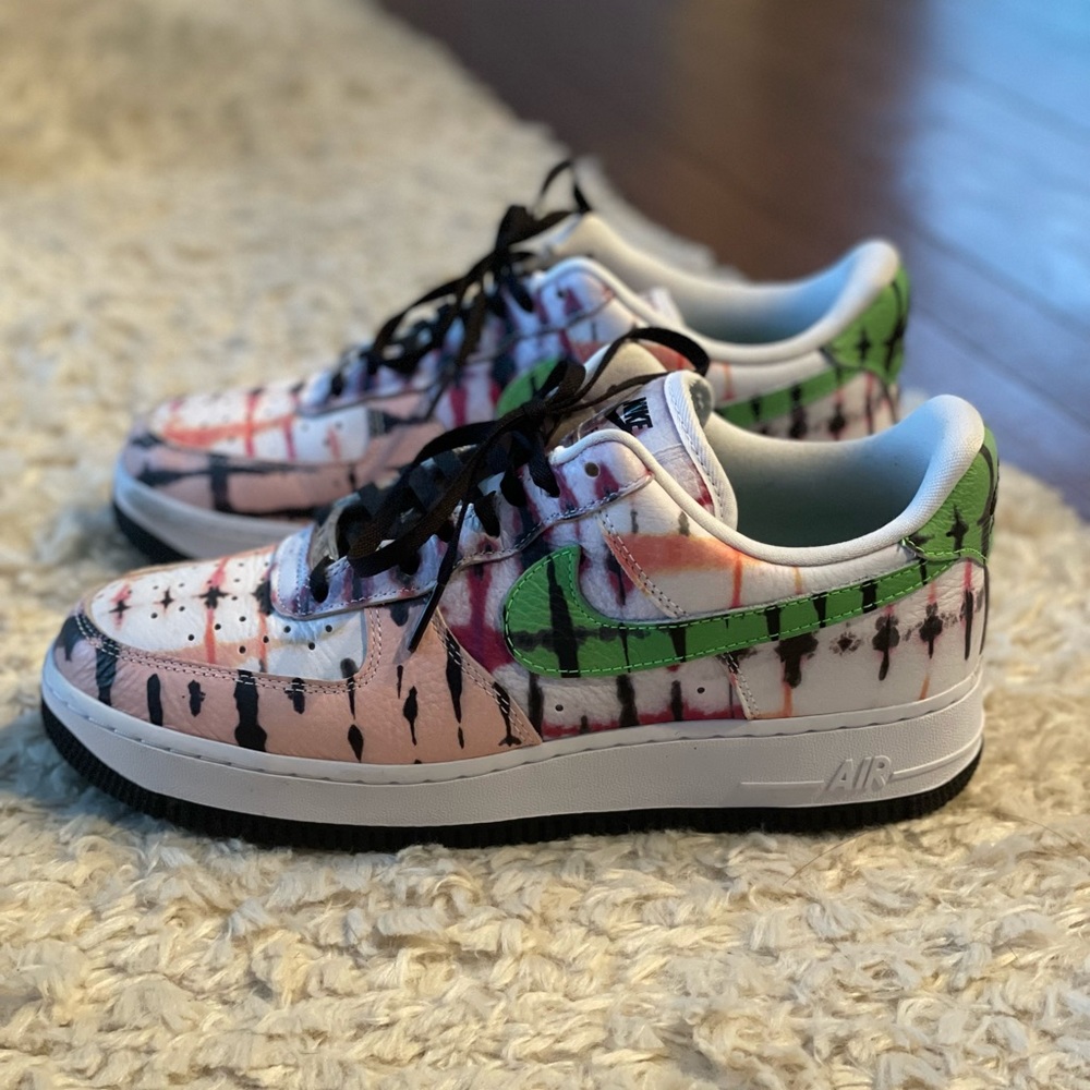 Nike Air Force 1